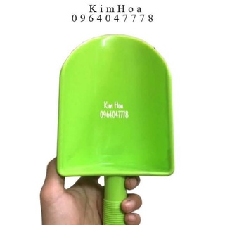 Xẻng Nhựa Xúc Đá