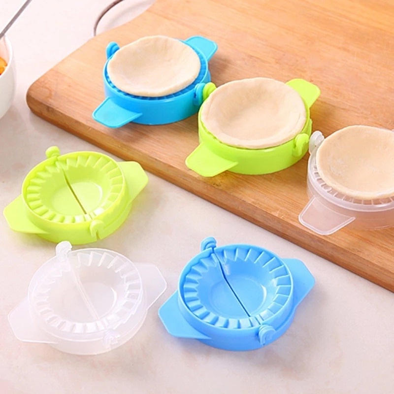 Khuôn Làm Bánh Xếp Bằng Nhựa Tiện Dụng Cho Nhà Bếp