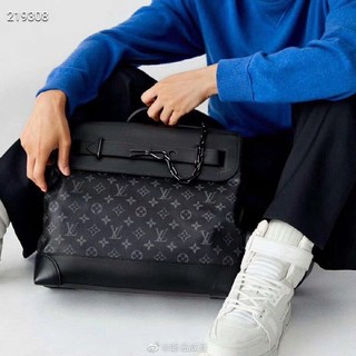 Cặp L.V cao cấp có sẵn