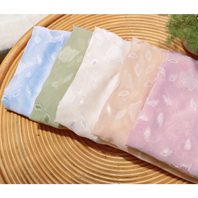 Áo dài von cao cấp đính ngọc ảnh thật