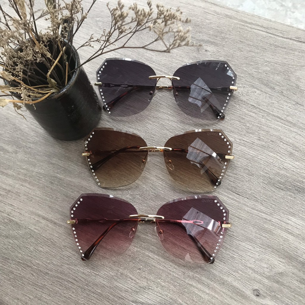 Kính mát nữ, kính nữ thời trang hot nhất 2020 | BigBuy360 - bigbuy360.vn