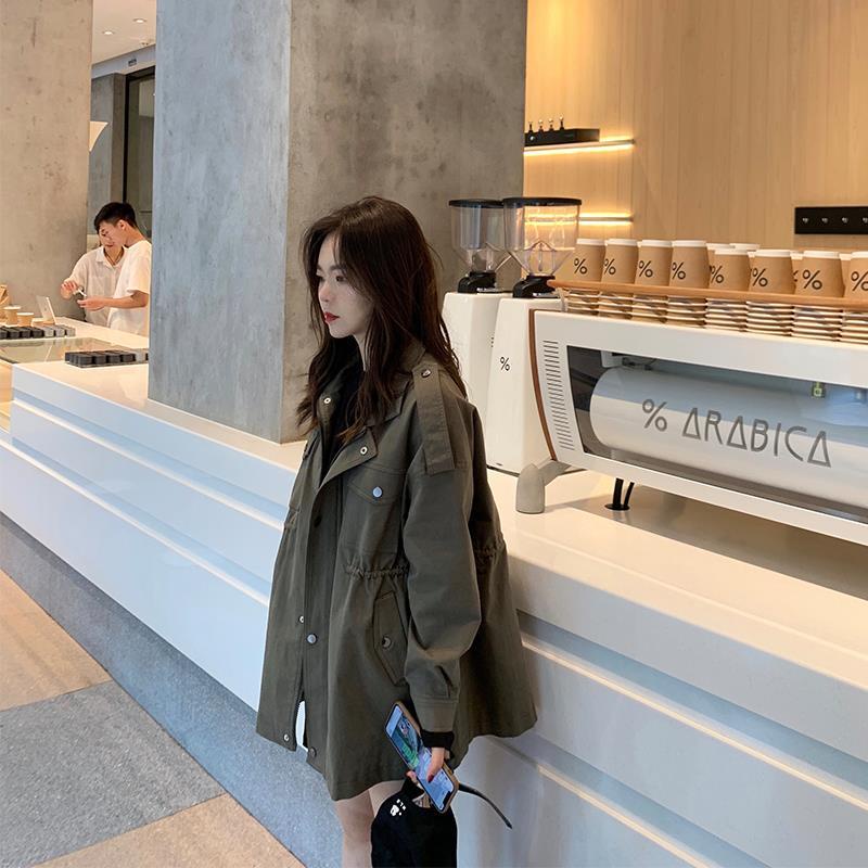 Áo khoác dáng rộng màu xanh quân đội tiêu chuẩn thời trang xuân thu 2020 cho bạn gái