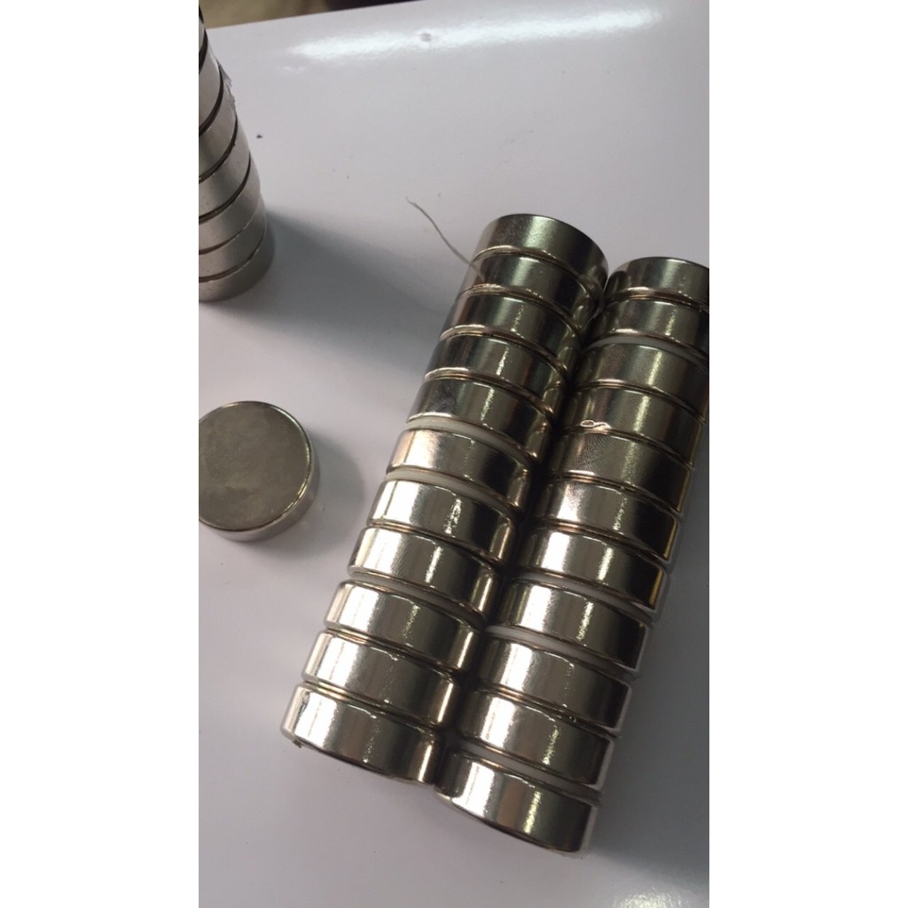 Nam Châm viên Trắng  D30 x 10mm
