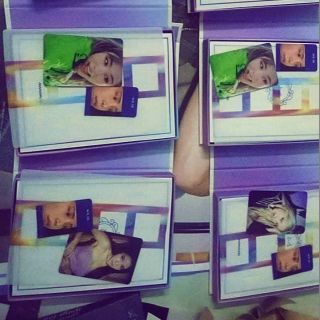 Góc nhượng card album