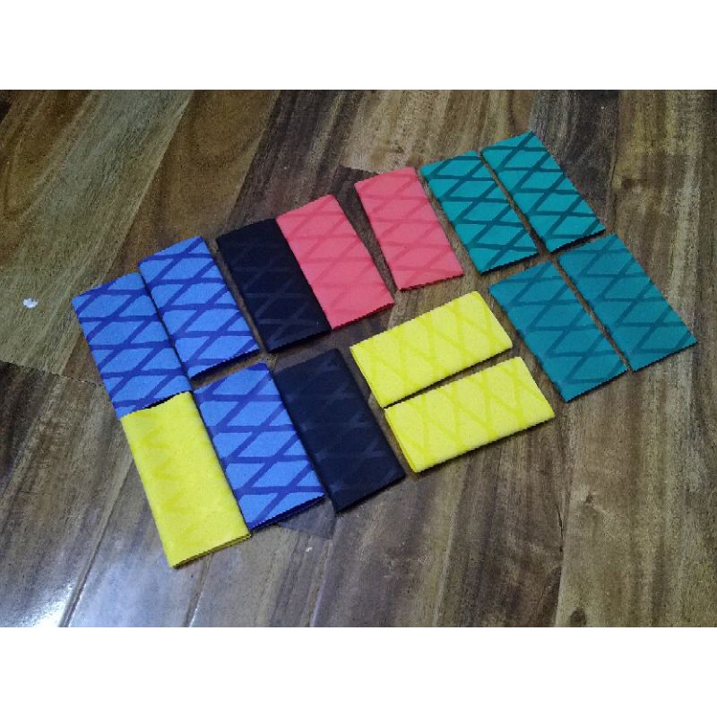 Cuốn cán vợt bóng bàn