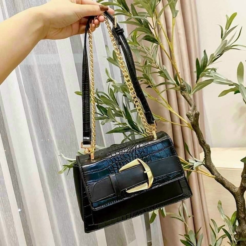 Túi Đeo Chéo Nữ  Túi Đeo Vai Khuy Gài Ngang Da Rắn