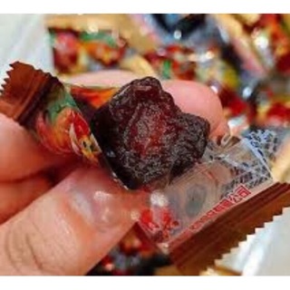 1 gói ô mai mận dẻo ăn thử