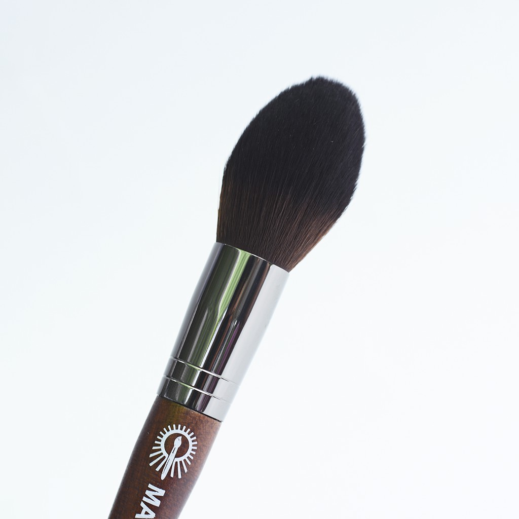 Cọ Má Hồng MAGA BLUSH BRUSH 04