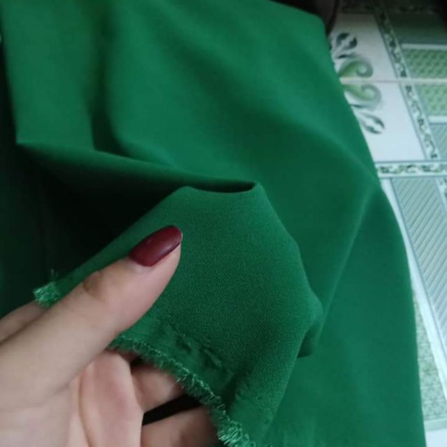 Vải tuyết mưa chất đanh co giãn của bạn Tuong Bui. Vải tuyết mưa chất đanh co giãn may váy áo, bộ, v