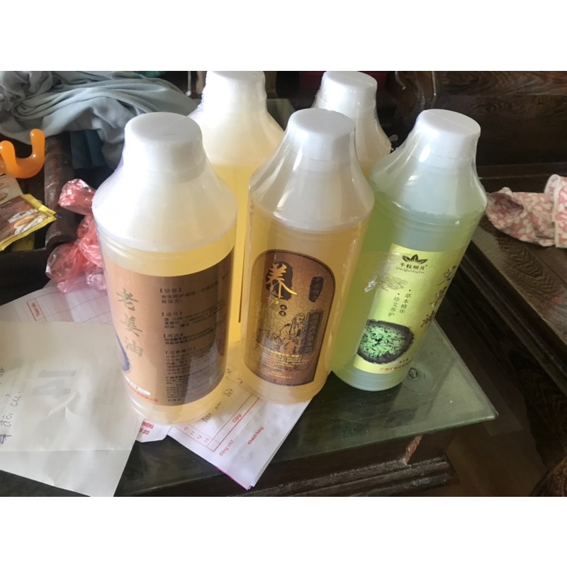 Tinh dầu ngải cứu -gừng masager body 1lit chai