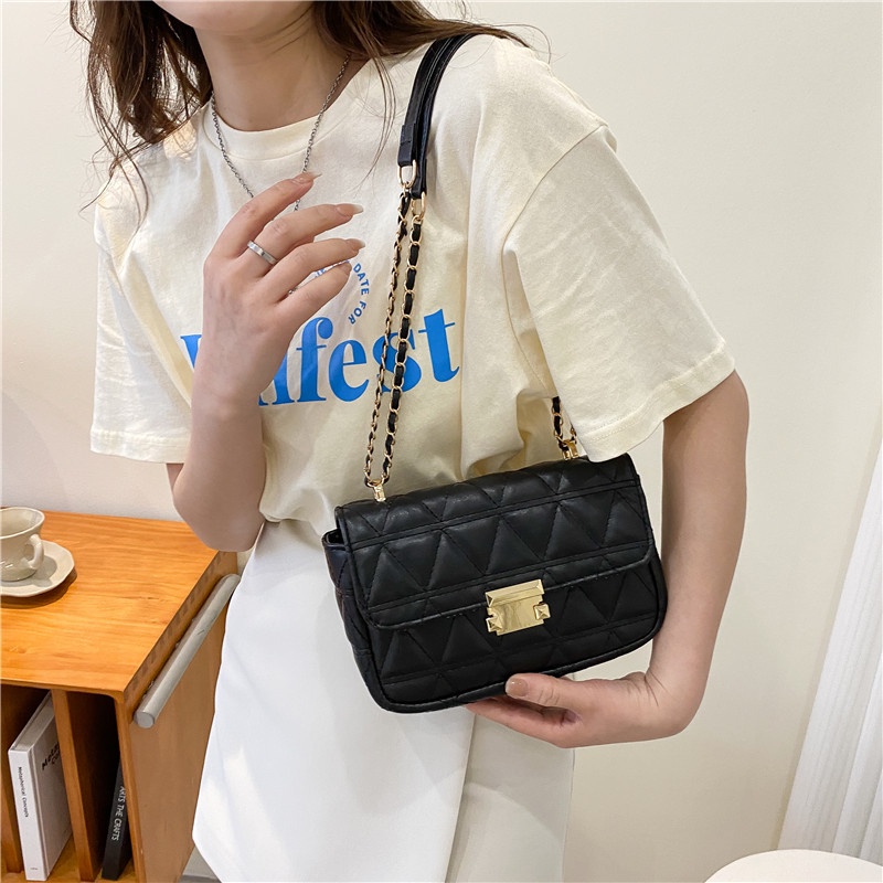 Túi Đeo Chéo Dáng Vuông Nhỏ Màu Trơn Thời Trang Cho Nữ