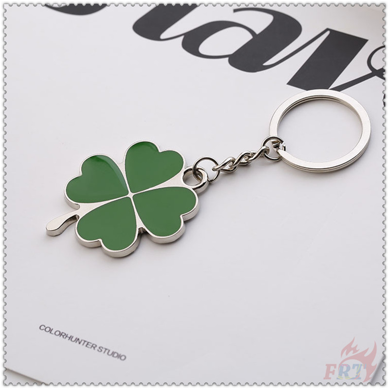 Móc khóa hình cỏ bốn lá bằng kim loại