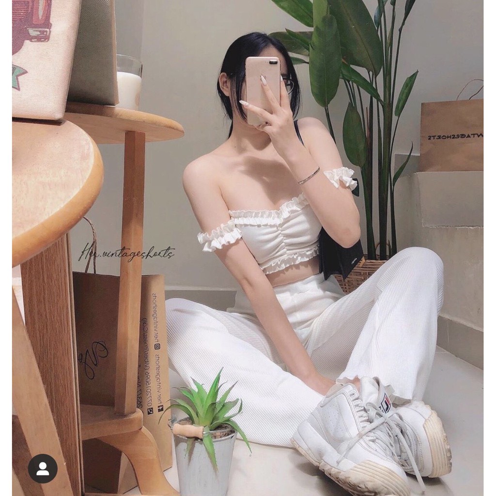 áo bẹt vai croptop viền bèo thun bozip mềm mịn đủ màu hot hot