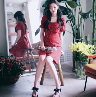 Đầm Bi Đỏ Nút Trước V2