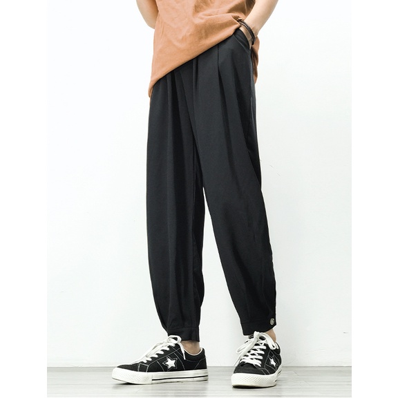 Quần Baggy Nam AROTI Ống Suông Rộng Vải Cotton Lụa Đẹp Cao Cấp,Co Giãn Dáng Âu,Cạp Chun,Màu Đen,Tiện Mặc Đi Học  QV46-D
