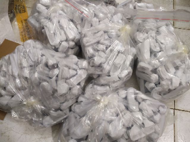 Lẫy mạ nồi cơm điện Toshiba RC 18NMF | BigBuy360 - bigbuy360.vn