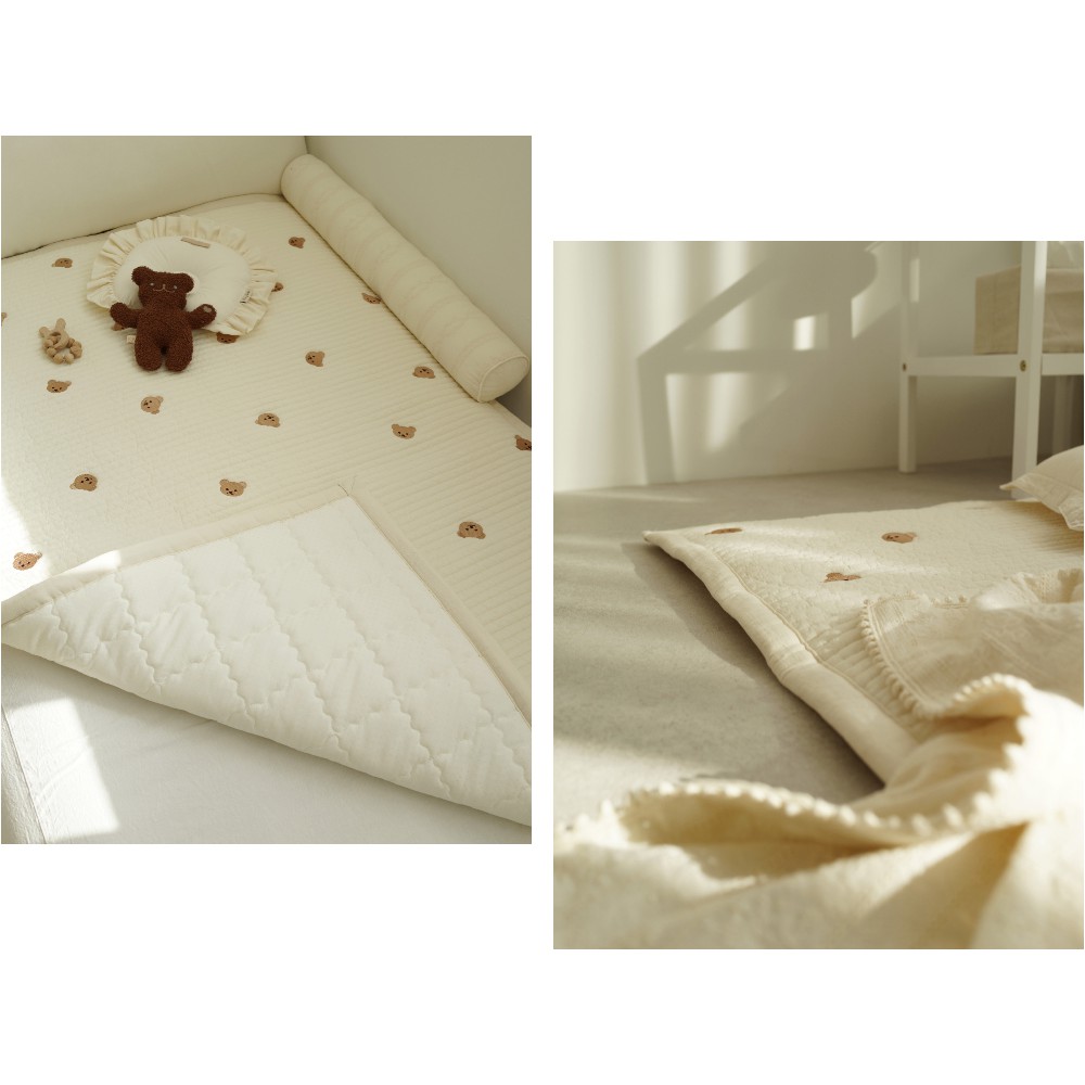 Thảm Nằm Chezbebe Quilting thêu Gấu Hàn Quốc