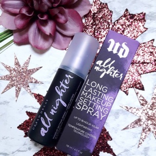 Xịt khoá nền Urban Decay All Nighter
