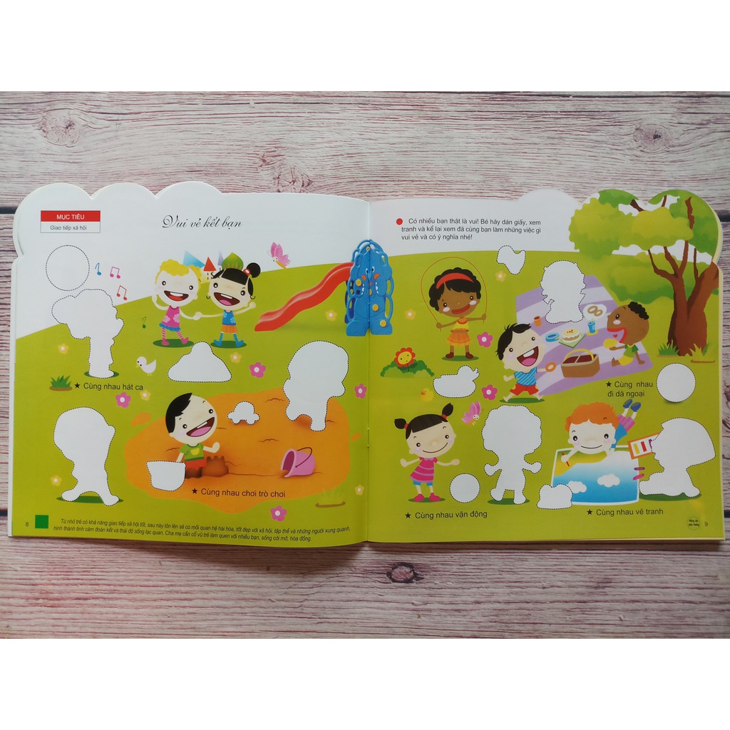 Sách - 200 Miếng Bóc Dán Thông Minh - Phát Triển Chỉ Số Tình Cảm EQ | BigBuy360 - bigbuy360.vn