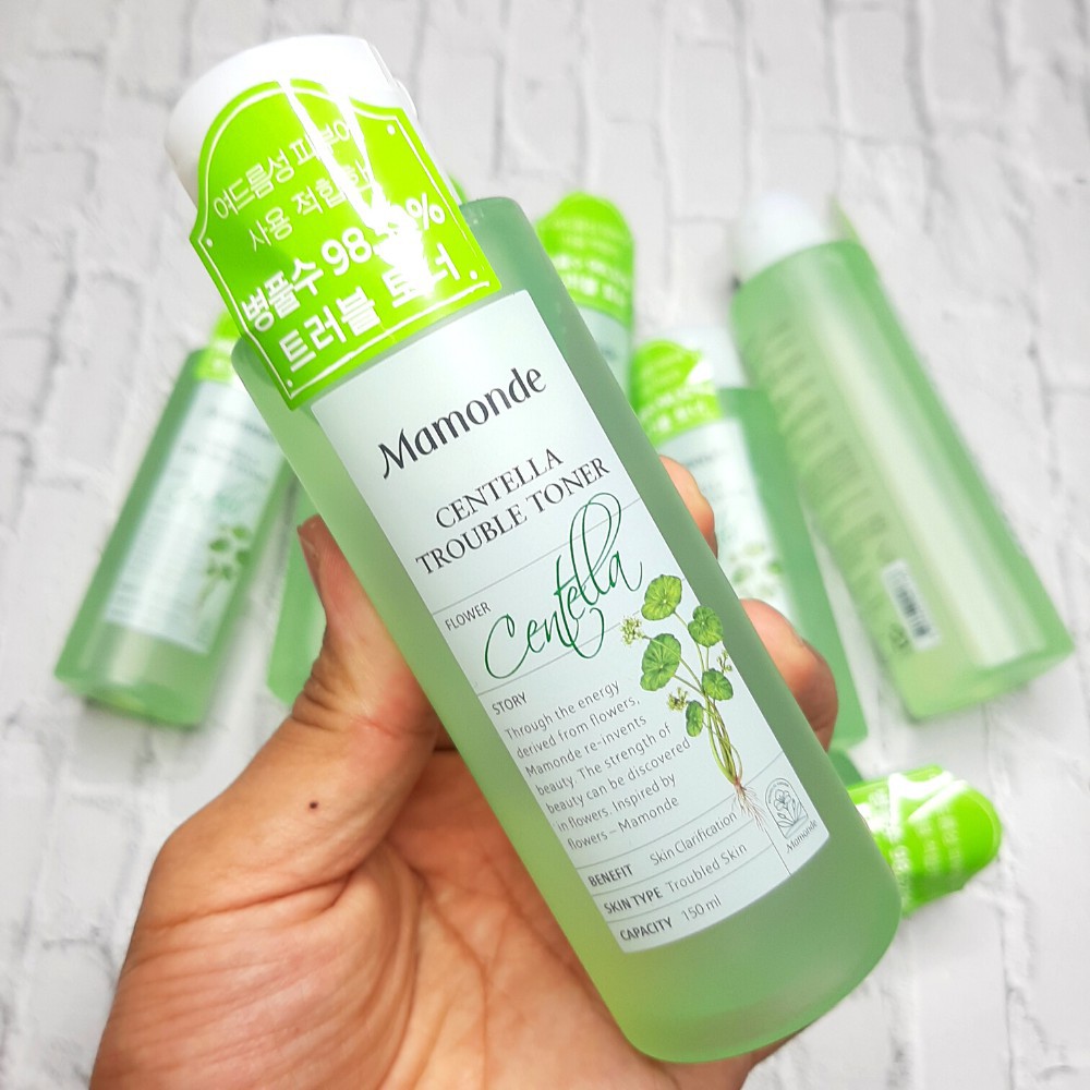 Nước Hoa Hồng Rau Má Làm Dịu Ngăn Ngừa mụn Mamonde Centella Trouble Toner 150ml