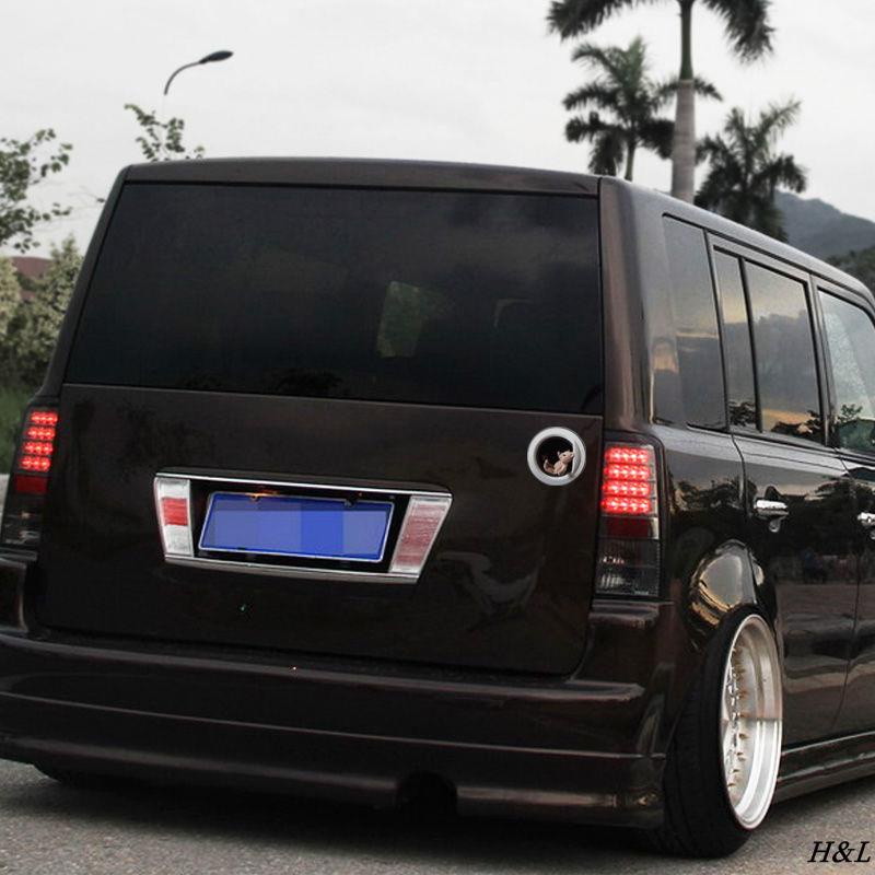 Miếng Dán Trang Trí Bình Xăng Xe Hơi / Mô Tô Hình Gấu Dễ Thương