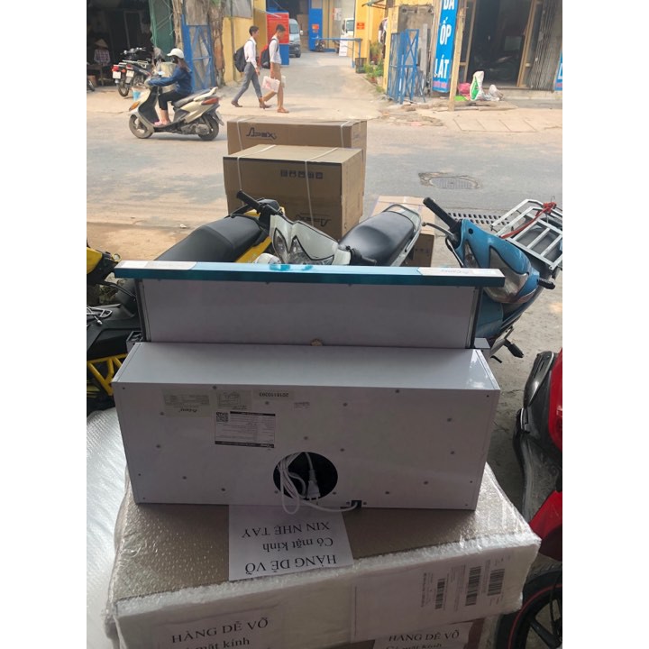 Máy hút mùi Canzy CZ - C517I -7002-SYP. Tặng ống dẫn