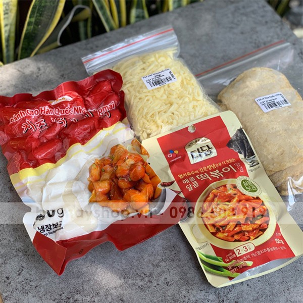 BÁNH GẠO NHÂN PHÔ MAI HÀN QUỐC TOPOKKI 500G (GÓI ĐỎ)