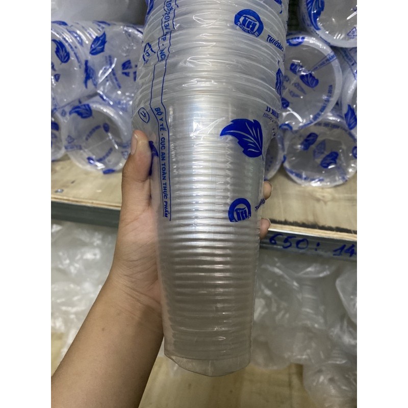Ly nhựa 650ml, ly lá 1 cây/50c