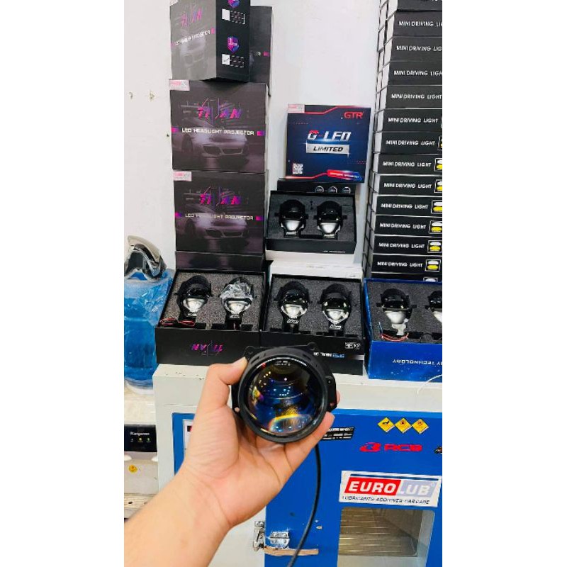 bi cầu titan black