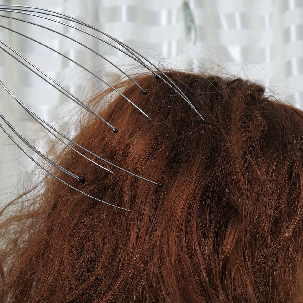 Dụng cụ mát xa da đầu giảm stress hình bạch tuột