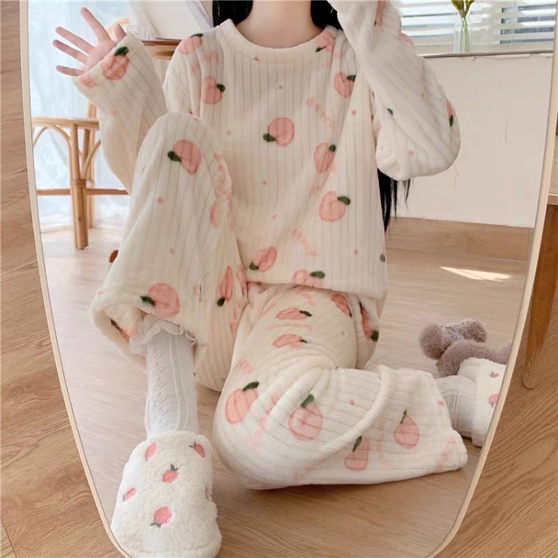 Bộ Đồ Ngủ Pijama Giữ Ấm Quả Đào Vải Lông Mềm Mại Tay Dài Quần Dài Xinh Xỉu