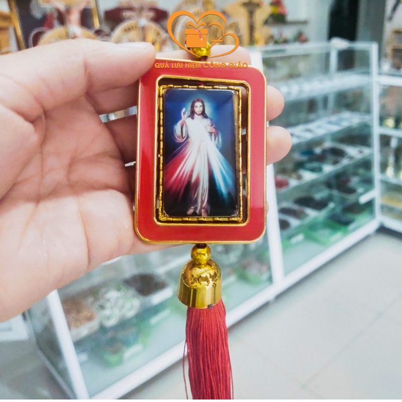 Phụ kiện treo trang trí xe ô tô in hình Chúa Giê-su, Đức Mẹ Maria