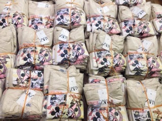 Áo nỉ da cá mickey