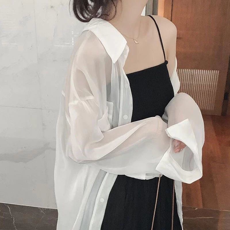 Áo sơ mi nữ satin phi bóng phản quang ánh nhũ vàng sang chảnh