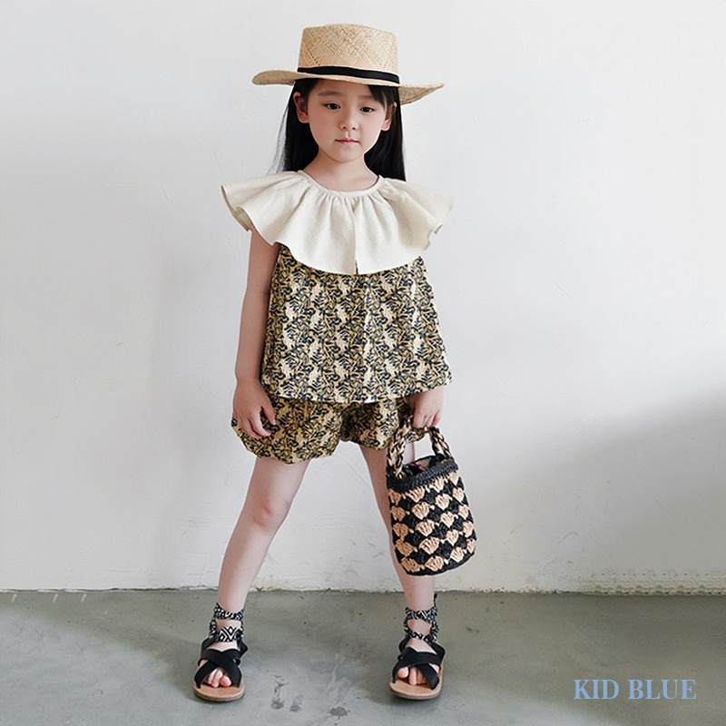 Bộ Áo Cổ Lá Sen Họa Tiết Kẻ Sọc + Quần Short Thời Trang Mùa Hè Phong Cách Hàn Quốc Cho Bé Gái
