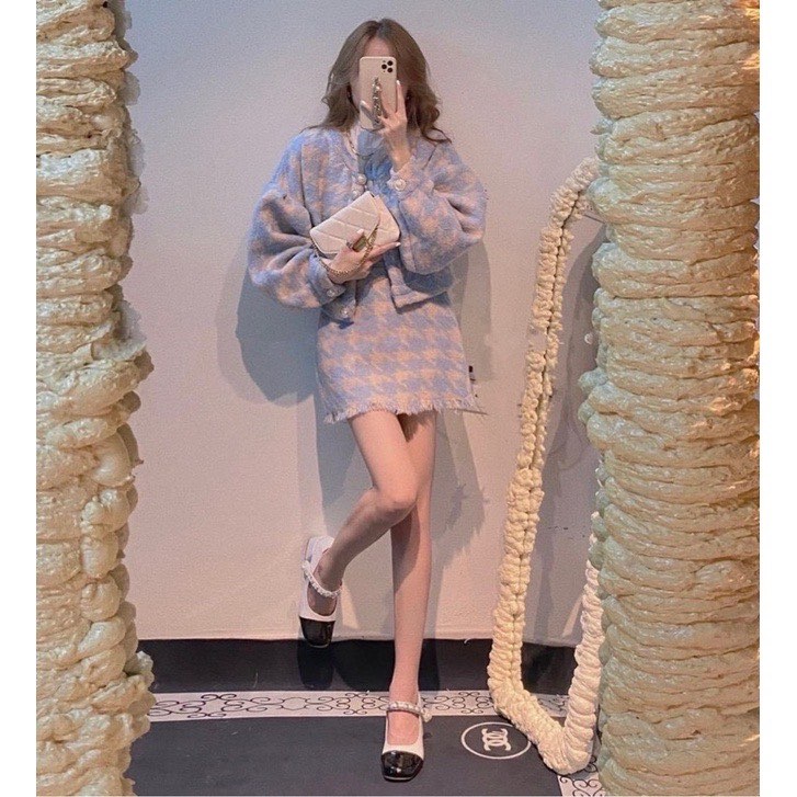 Set váy dạ tweed nữ mùa đông cao cấp kiểu dáng tiểu thư tay bồng cúc ngọc | BigBuy360 - bigbuy360.vn