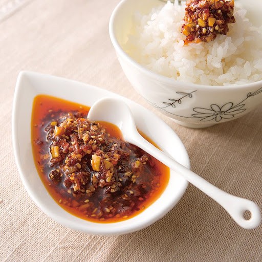 Dầu ớt rayu 130g - hàng Nhật nội địa