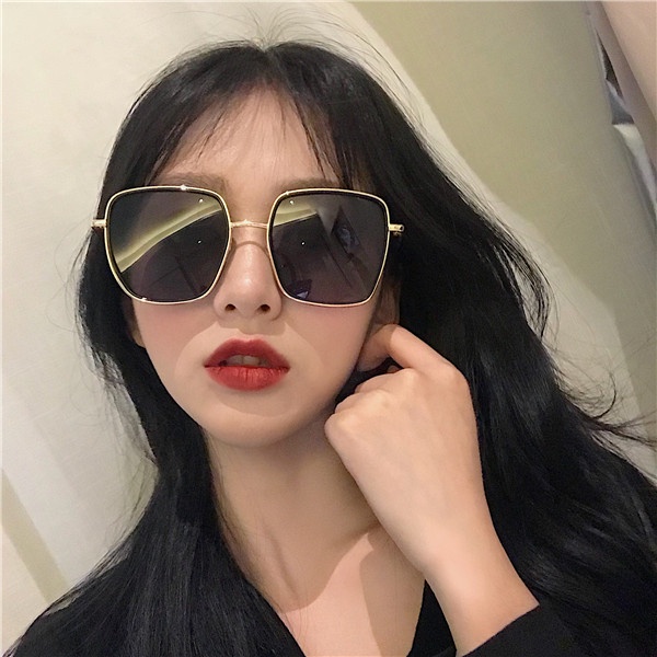 KM05 - Kính mát UNISEX cổ điển - Dáng kính Hiền Hồ