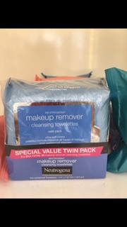 Khăn ướt tẩy trang Neutrogena  Makeup Remove  Cleasing