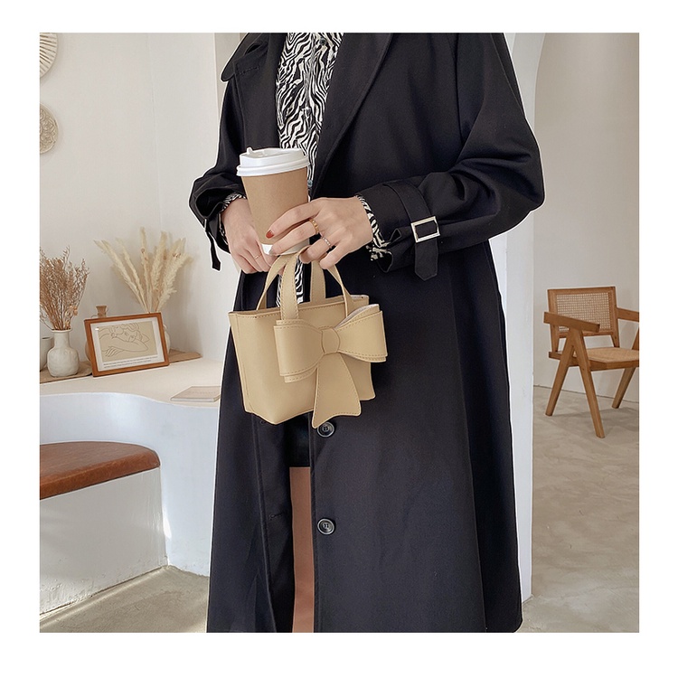 Túi Xách Da Cầm Tay Phối Nơ Xinh Xắn