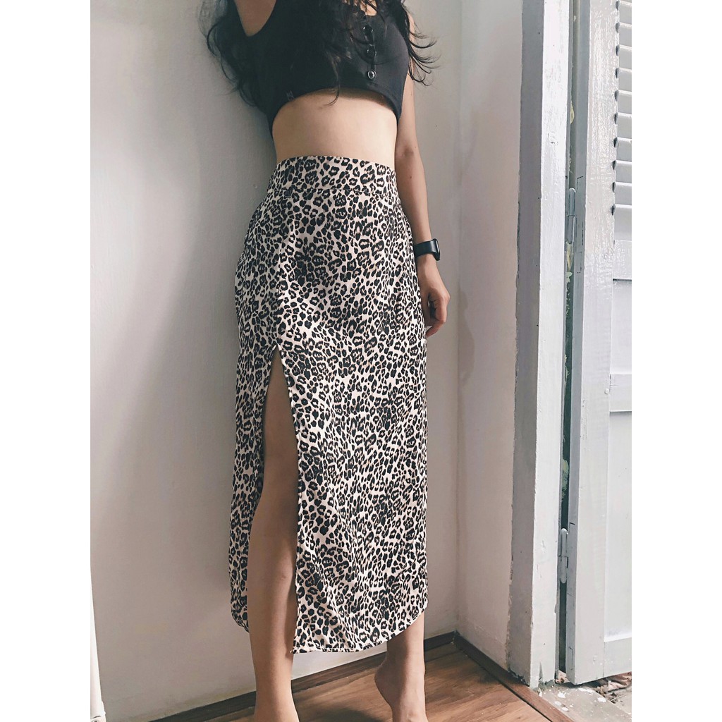 Chân váy Bella Skirt xẻ tà cực sexy - Kèm feedback KH | BigBuy360 - bigbuy360.vn