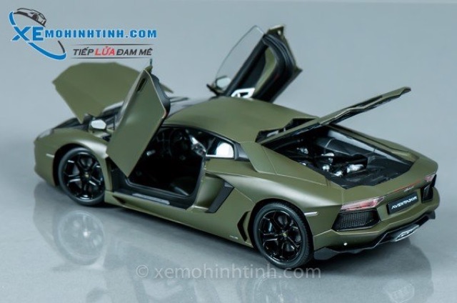 Xe Mô Hình Lamborghini Aventador Lp700 1:18 Welly-Fx (Xanh Rêu)