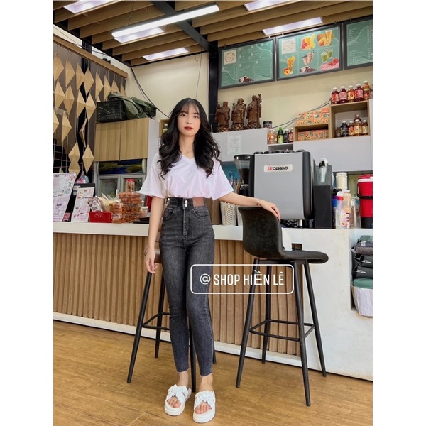 Set jeans dài lưng cao xám đen tua lai + tshirt cổ tim