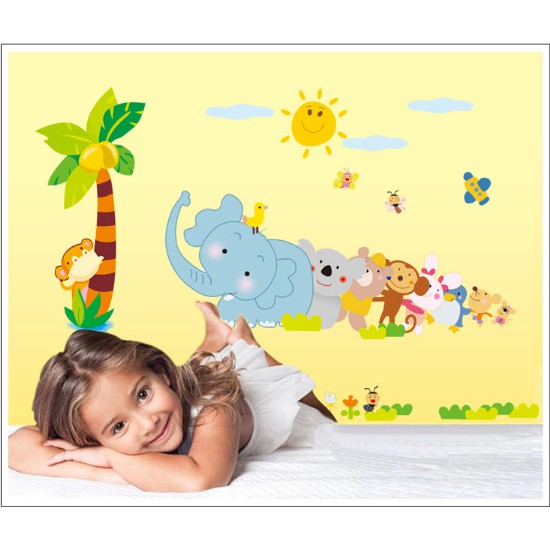 Decal trang trí Voi xanh chơi kéo co cùng các Bạn