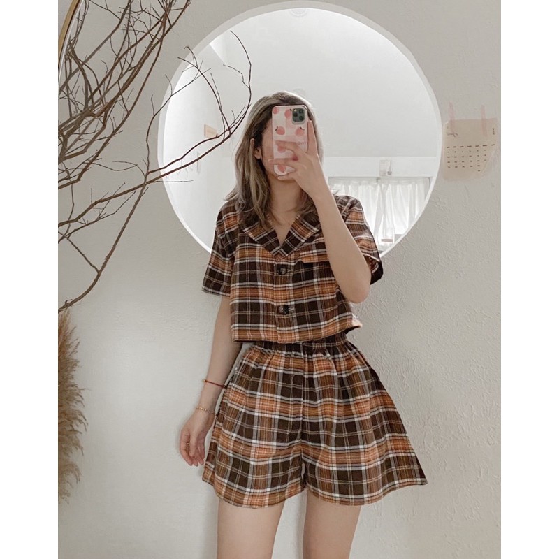 [Ảnh thật 100%] Set kẻ áo cổ vest crt kèm chân short