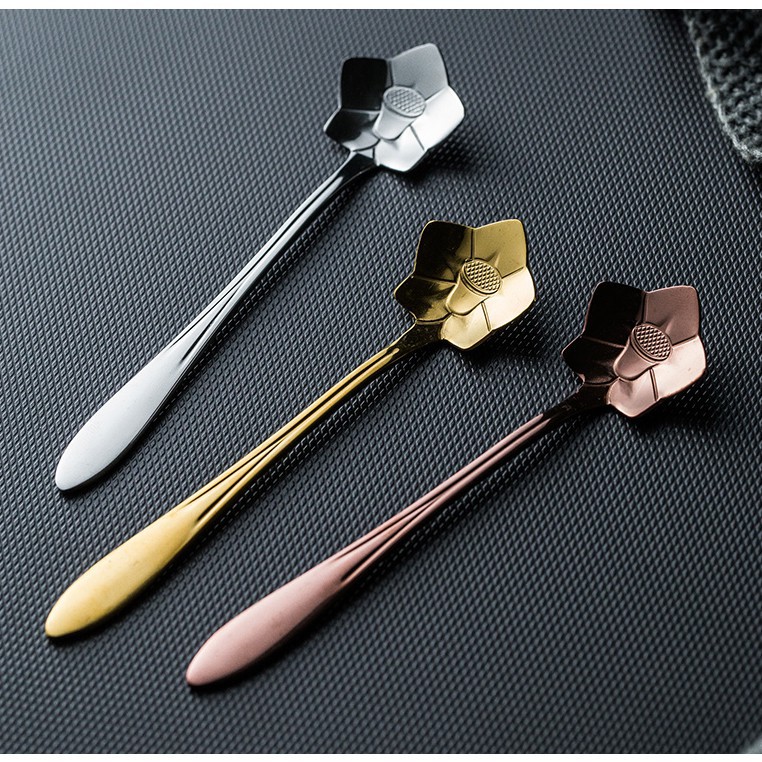 Thìa inox mạ vàng PVD, thìa inox sakura hình hoa cách điệu | BigBuy360 - bigbuy360.vn