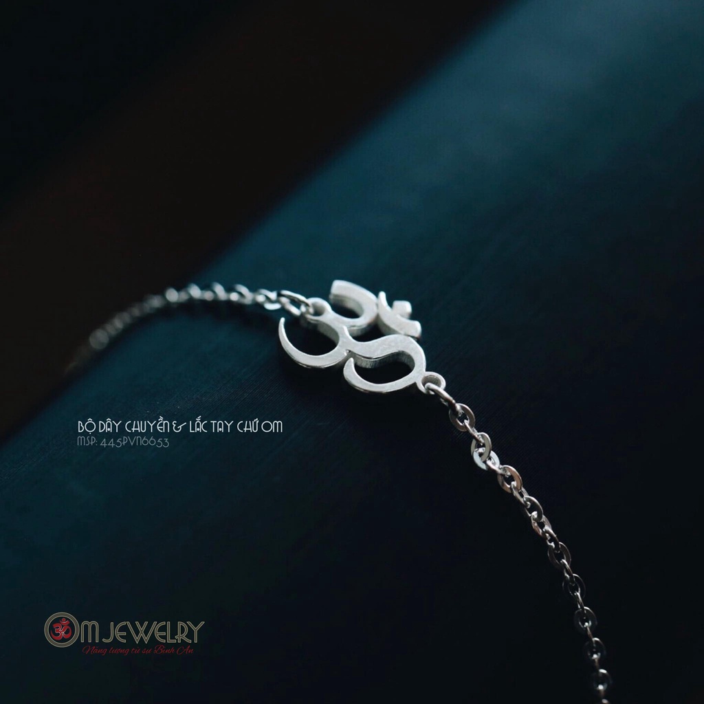 LẮC TAY CHỮ OM S925