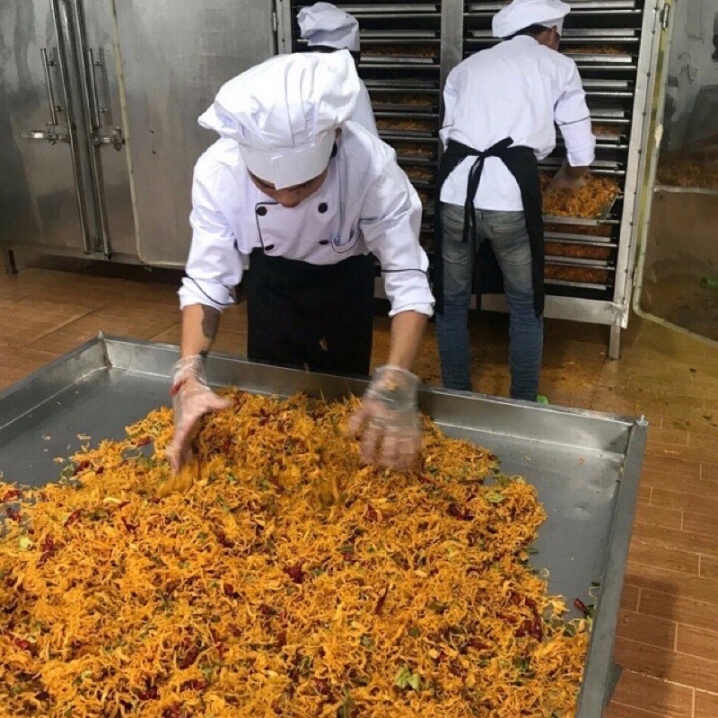100g Đồ ăn vặt Hà Nội Khô gà lá chanh chuẩn vị truyền thống thơm ngon mê ly - Yummi store | BigBuy360 - bigbuy360.vn