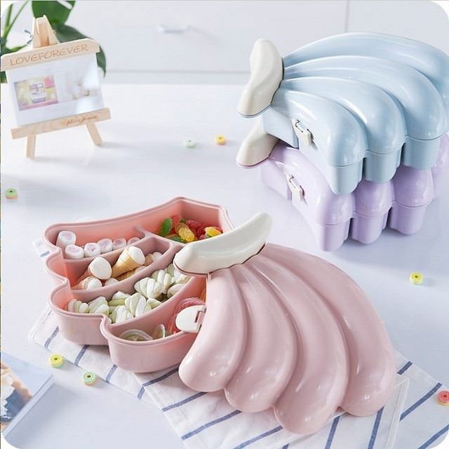 HỘP ĐỰNG BÁNH KẸO CAO CẤP HÌNH TRÁI THỎM VÀ CHUÔI