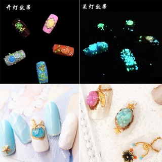 Cát dạ quang trang trí móng tay